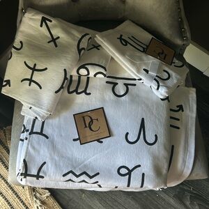 Zodiac towel sets